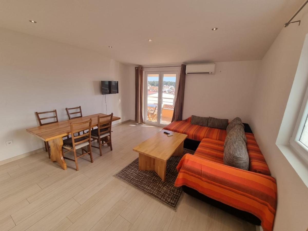 Apartment Furulund Makarska Ngoại thất bức ảnh